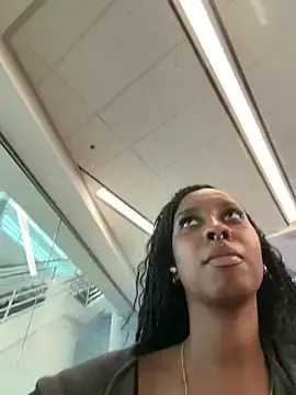 Stripchat Sex Chat of Your_Paris