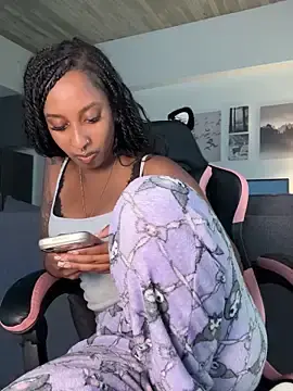 Stripchat Watch Live Sex Cams of Your_Paris