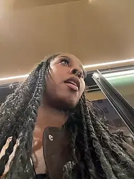 Stripchat Best live sex cam show of Your_Paris