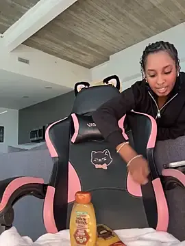Stripchat Best live sex cam show of Your_Paris