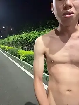 Stripchat Free Porn Cam of Benson18y