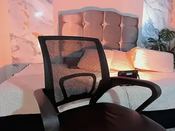 Stripchat Watch Live Sex Cams of James_Adams_01