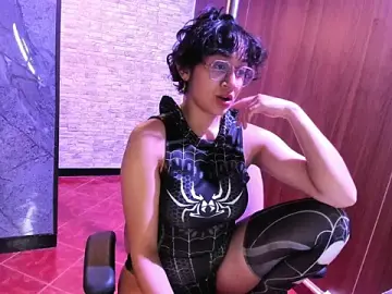 Stripchat Watch Live Sex Cams of Lili_Gomez_