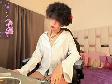Stripchat Free Live Porn of cherryboom23