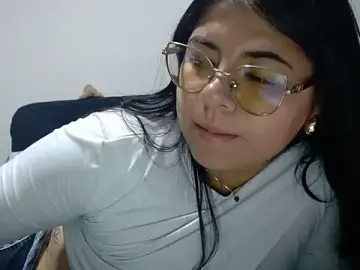 Stripchat Free Live Porn of viccky_vick