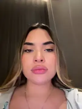 Stripchat Adult Webcam of AnaCarrera