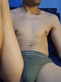 Stripchat Nude Webcam of boyminerin00