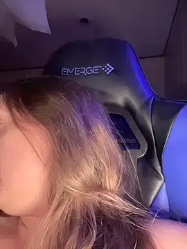 Stripchat Free Porn Cam of TheFishWife