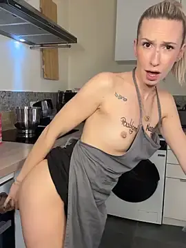 Stripchat Sex Chat of lola_tentatiion