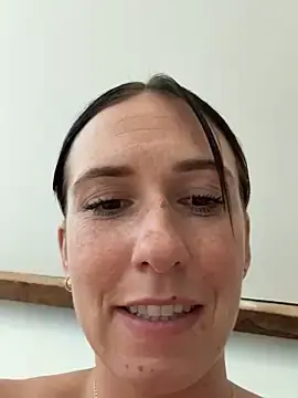 Stripchat Watch Live Sex Cams of lola_tentatiion