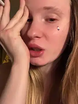 Stripchat Free Porn Cam of saint_cat25