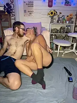Stripchat Best live sex cam show of TrenaAnne