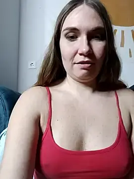 Stripchat Free Porn Cam of KisaVixen