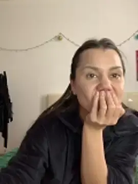 Stripchat Free Porn Cam of MiraMiss