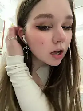 Stripchat Free Live Porn of PumaShyXD