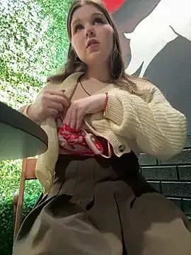 Stripchat Live Sex of PumaShyXD