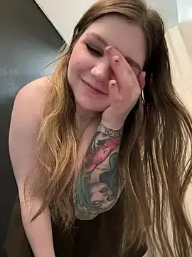 Stripchat Free Porn Cam of PumaShyXD