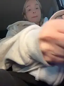 Stripchat Adult Webcams of -teenytiny-