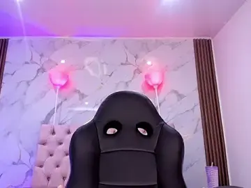 Stripchat Adult Video Chat of Julianaa_Castro_