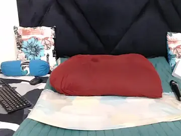 Stripchat Live Sex Cam of ThickAss90