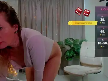 Stripchat Private Sex Chat of Julia_Giulia