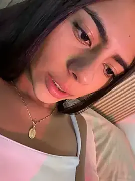 Stripchat Nude Webcam of Lilybeeth