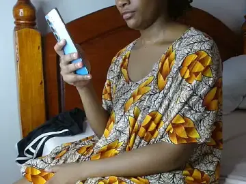 Stripchat Adult Webcam of savage_laura