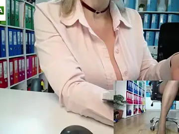 Stripchat Best Webcam of secret-office