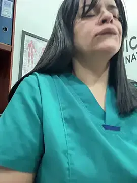 Stripchat Adult Webcams of Dr_Nathalia_28