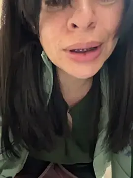 Stripchat Free Porn Cam of Dr_Nathalia_28