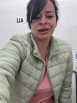 Stripchat Nude Webcam of Dr_Nathalia_28