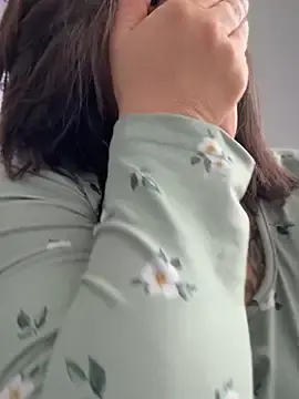 Stripchat Watch Live Sex Cams of NATHALIA-28_