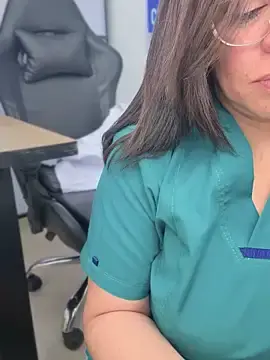 Stripchat Adult Video Chat of NATHALIA-28_