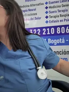 Stripchat Live Sex Cam of NATHALIA-28_