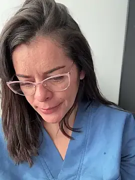 Stripchat Adult Video Chat of NATHALIA-28_