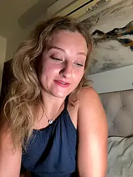 Stripchat Free Live Porn of MileySummer
