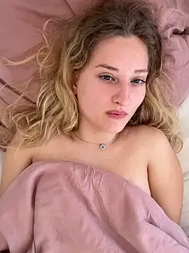 Stripchat Sex Chat of MileySummer