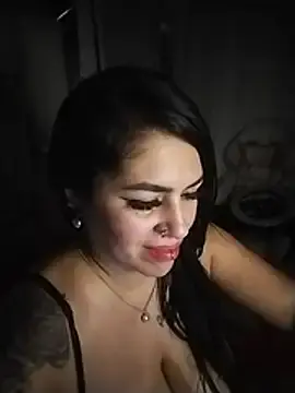 Stripchat Best Webcam of chelaqueen_
