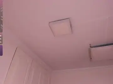 Stripchat Live Sex Cam of Jolie_price