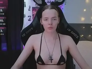 Stripchat Best Webcam of Luna_Navy