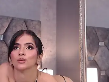 Stripchat Nude Webcam of ScarletLenox