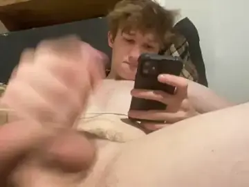 Stripchat Adult Webcams of yourwhiteboy1