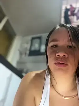 Stripchat Nude Webcam of Emiily_lee