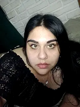 Stripchat Watch Live Sex Cams of Sol_luvv