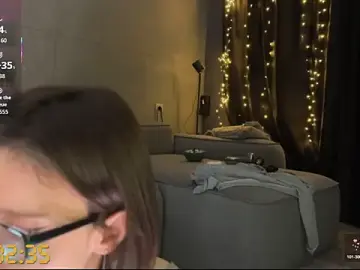 Stripchat Free Porn Cam of Bastet