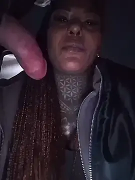 Stripchat Live Porn of DarkDea