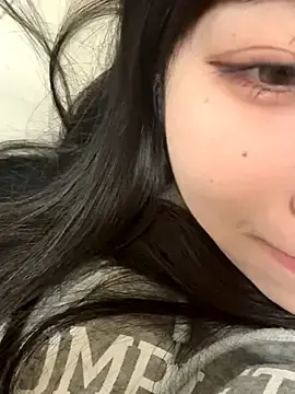 Stripchat Watch Live Sex Cams of ruru-3