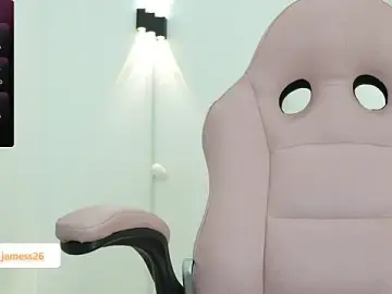 Stripchat Sex Cam of Emma_jamess