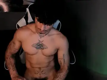 Stripchat Live Sex of Thomas_Fit1