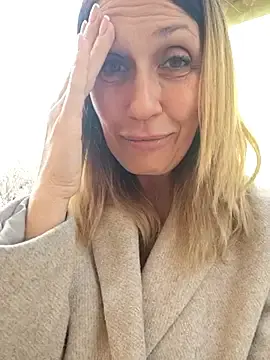 Stripchat Live Sex of JasmineNoir2